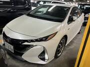 2017 TOYOTA PRIUS PHV