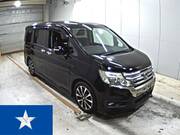 2013 HONDA STEPWAGON