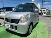 2012 NISSAN ROOX