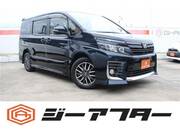 2014 TOYOTA VOXY
