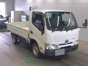 2022 TOYOTA DYNA