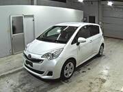 2014 TOYOTA RACTIS G