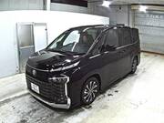 2026 TOYOTA VOXY
