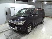 2009 MITSUBISHI DELICA D5