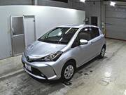 2016 TOYOTA VITZ