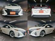 2017 TOYOTA PRIUS PHV
