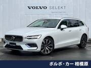2023 VOLVO V60