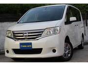 2011 NISSAN SERENA 20S