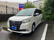 2016 TOYOTA NOAH