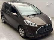 2020 TOYOTA SIENTA