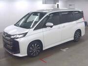 2022 TOYOTA NOAH
