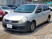 2010 NISSAN AD VE
