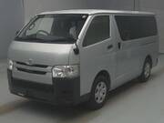 2019 TOYOTA HIACE VAN DX
