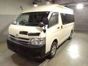 2013 TOYOTA HIACE COMMUTER