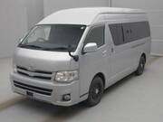 2011 TOYOTA HIACE WAGON