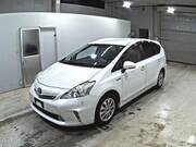 2014 TOYOTA PRIUS ALPHA S