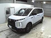 2025 MITSUBISHI DELICA D5