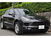 2016 PORSCHE MACAN