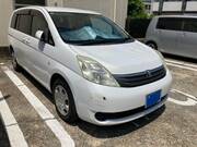2005 TOYOTA ISIS L