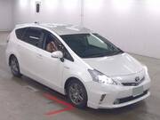 2011 TOYOTA PRIUS ALPHA