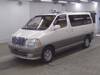 TOYOTA GRAND HIACE