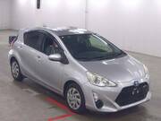 2015 TOYOTA AQUA S