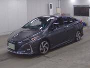 2020 TOYOTA PRIUS PHV