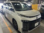 2025 TOYOTA VOXY