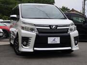 2016 TOYOTA VOXY