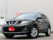2015 NISSAN X-TRAIL