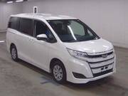 2020 TOYOTA NOAH X