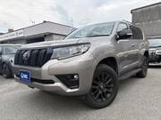 2023 TOYOTA LAND CRUISER PRADO