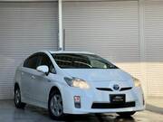 2011 TOYOTA PRIUS L