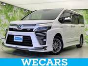 2019 TOYOTA VOXY