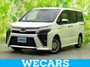 2019 TOYOTA VOXY