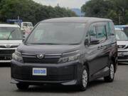 2014 TOYOTA VOXY X