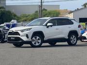 2020 TOYOTA RAV4 X