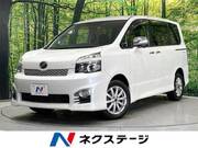 2011 TOYOTA VOXY