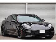 2013 PORSCHE PANAMERA