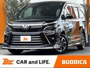 2018 TOYOTA VOXY