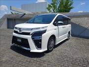 2019 TOYOTA VOXY