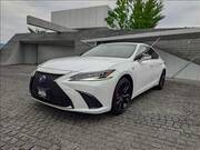 2021 LEXUS ES