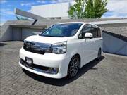 2013 TOYOTA VOXY