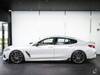 BMW 8 SERIES