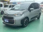 2024 TOYOTA SIENTA