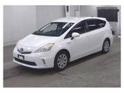 2014 TOYOTA PRIUS ALPHA