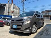 2019 TOYOTA NOAH X