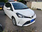 2015 TOYOTA VITZ