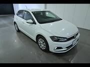 2018 VOLKSWAGEN POLO