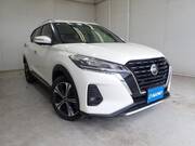 2021 NISSAN KICKS
